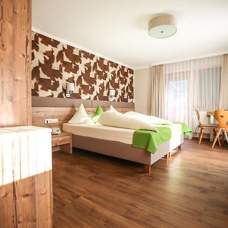 Hotel Landhaus Carla Mayrhofen Kamer foto