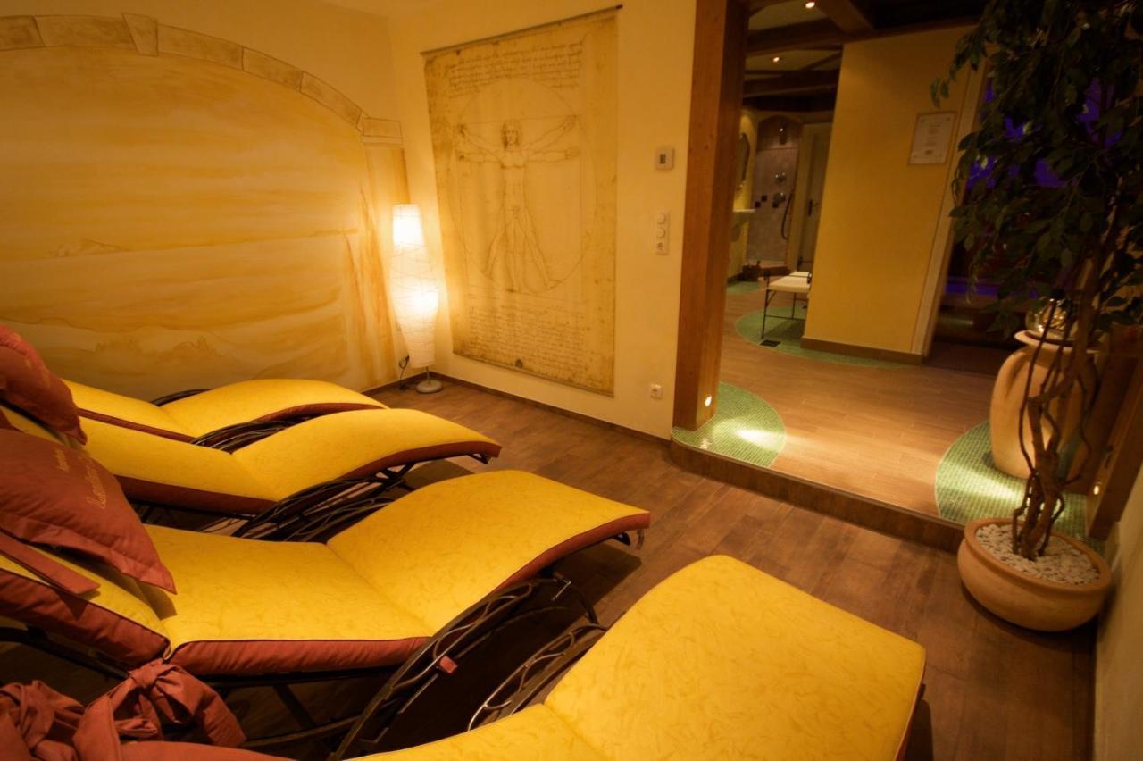 Hotel Landhaus Carla Mayrhofen Kamer foto