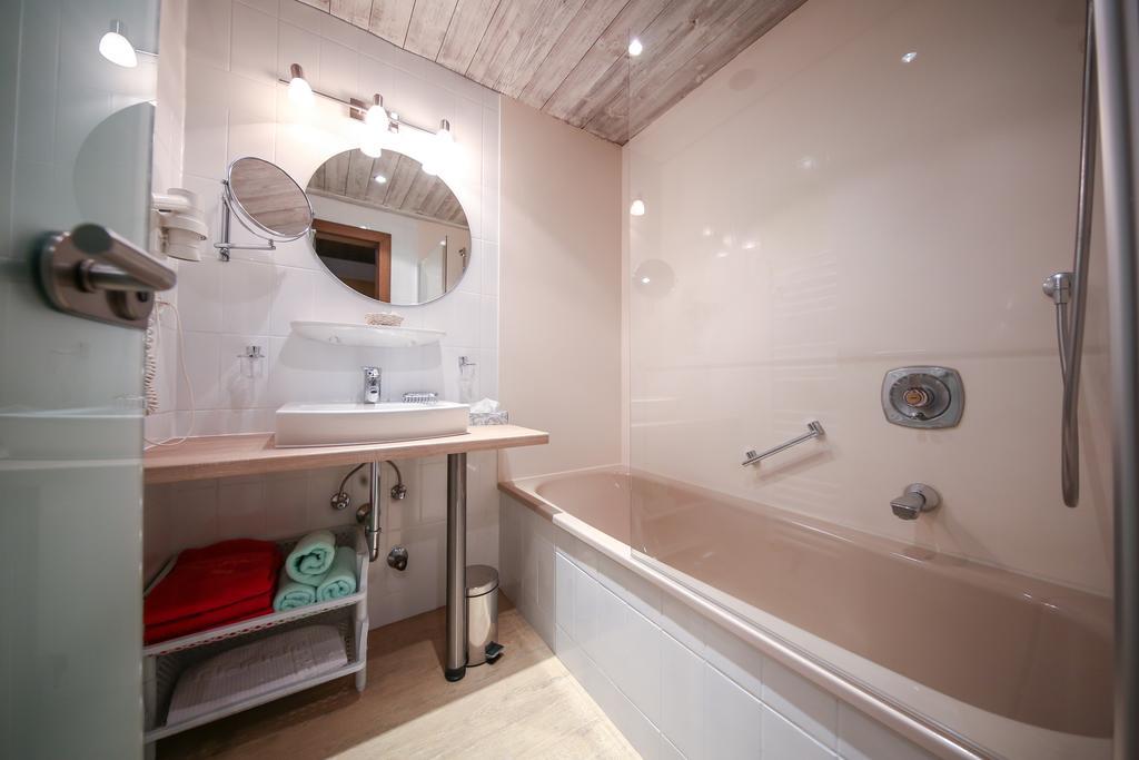 Hotel Landhaus Carla Mayrhofen Kamer foto